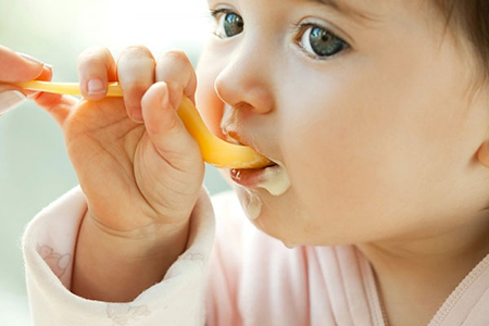 4 cách tăng cường chức năng tiêu hóa, để con ăn khỏe mạnh