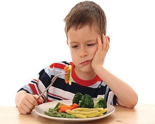 làm thế nào khi trẻ biếng ăn